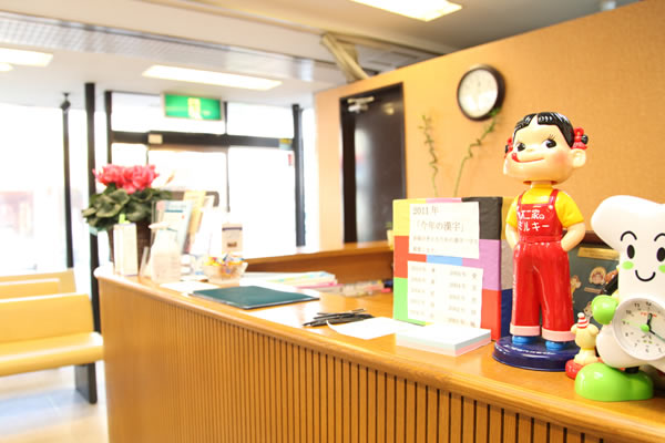 院内ギャラリー 受付1